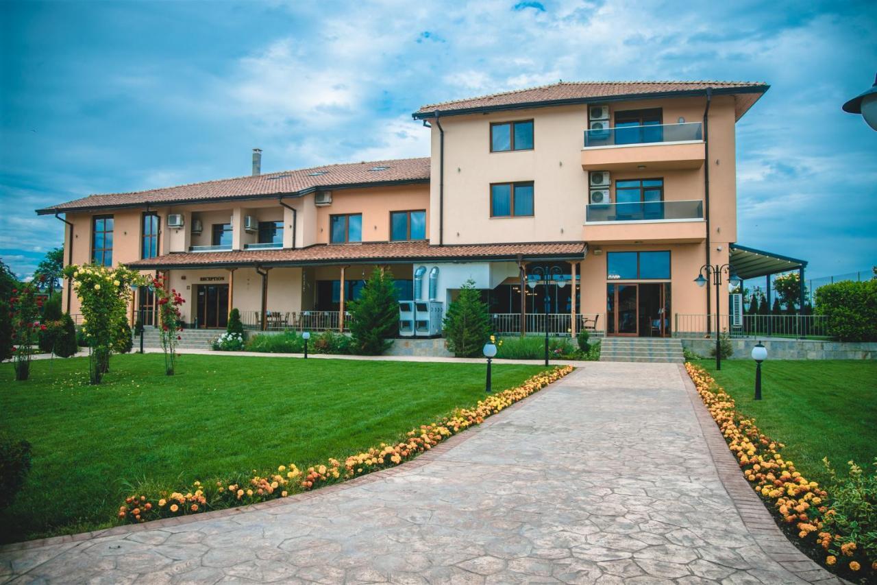 דימיטרובגרד Spa Kompleks Raiski Kat מראה חיצוני תמונה