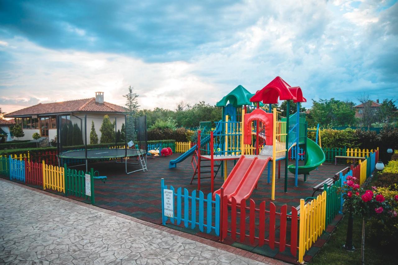 דימיטרובגרד Spa Kompleks Raiski Kat מראה חיצוני תמונה